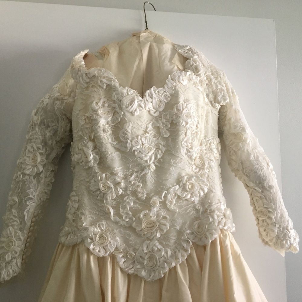 Vintage Richard Glasgow Wedding Dress - Picture 3 of 7
